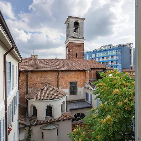 Διαμέρισμα Crocetta10 *