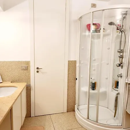 Crocetta10 Apartment Milan
